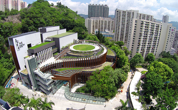 The Cantonese Opera Education and Information Centre is located at the 3rd floor of the Ko Shan Theatre New Wing.