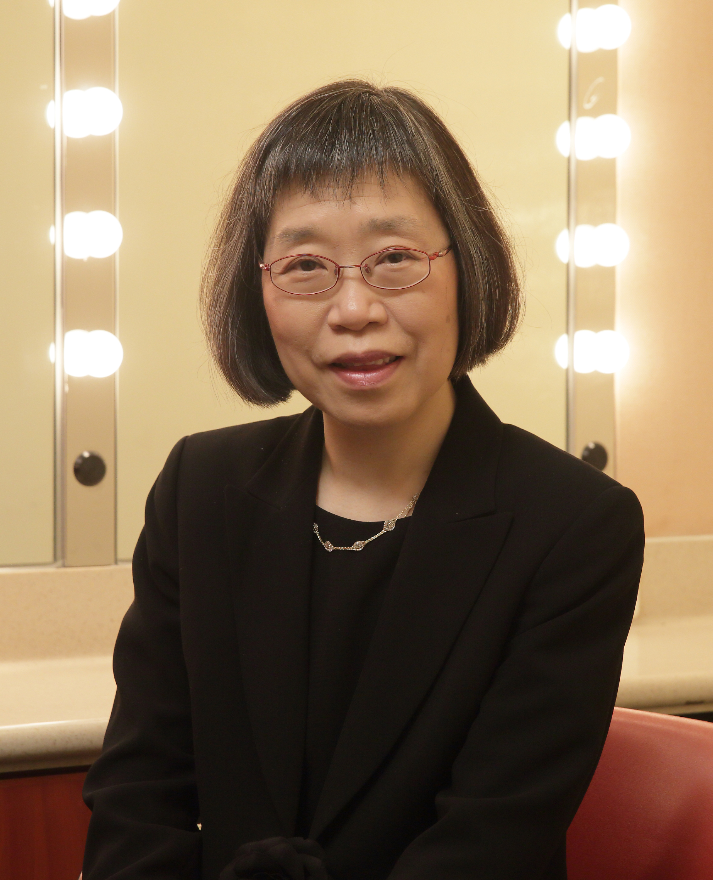 Dr. Angelina Au