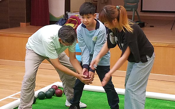 简易运动计划 - 滚球 (香港心理卫生会-臻和学校)