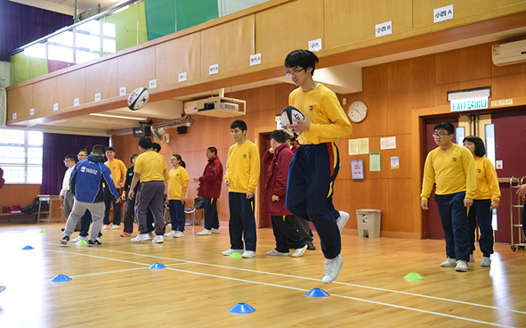 欖球運動示範 (匡智屯門晨輝學校)